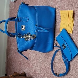 Vintage Turquoise Dooney and Bourke Zippered Satchel